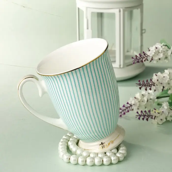 Tasses à thé élégantes en céramique purifiée britannique