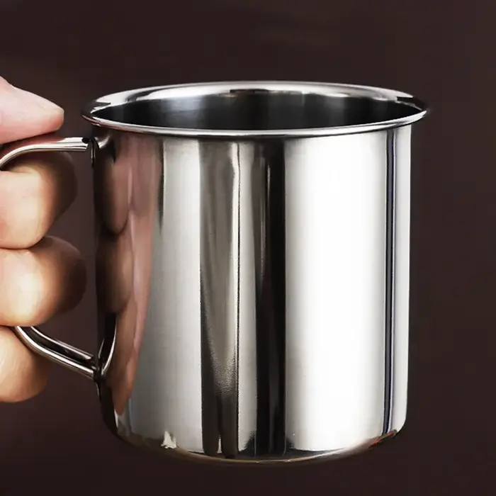 Tasse en acier inoxydable