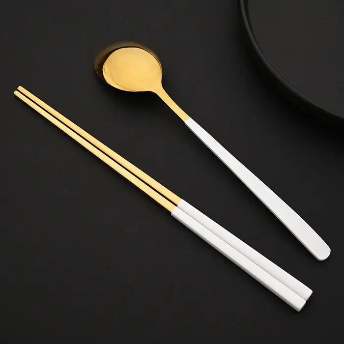 304 ensemble de couverts en acier inoxydable bâtons de Sushi cuillères à dîner