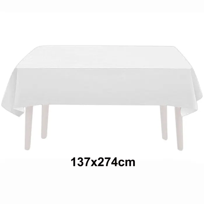 Ensemble de vaisselle jetable de couleur unie sur le thème blanc pur