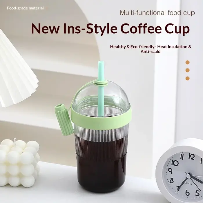 Gobelet à café portable grande capacité avec paille