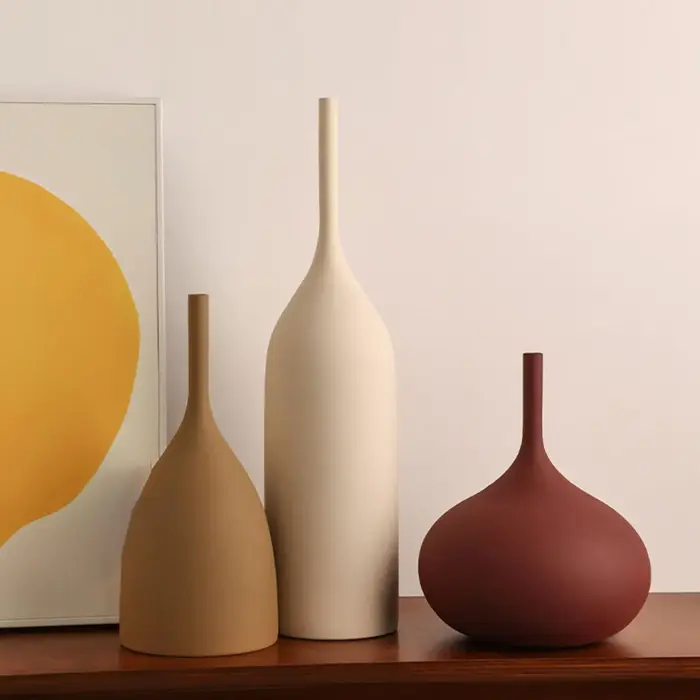 Vase décoratif en porcelaine