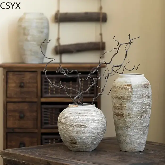 Vase en céramique vintage – Jardinière à double usage et décor floral