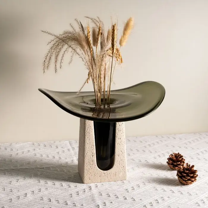 Vases en verre modernes