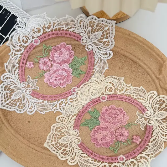 Nappe en dentelle vintage rétro