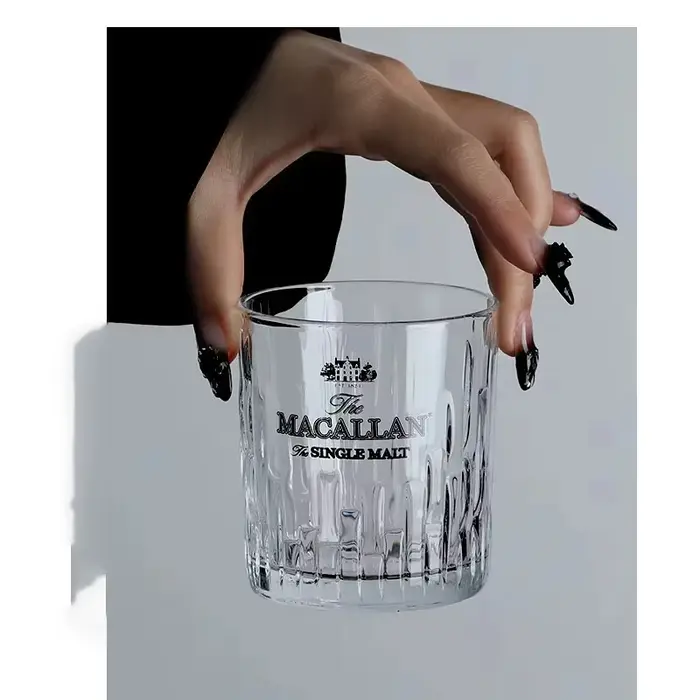 Collection privée Macallan verre cristal à facettes Der whiskybecher whisky roche