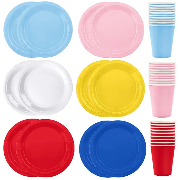 Assiettes en papier jetables