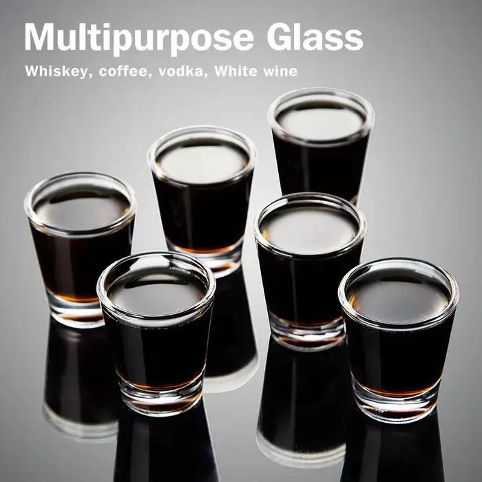 Ensemble de verres à liqueur en cristal