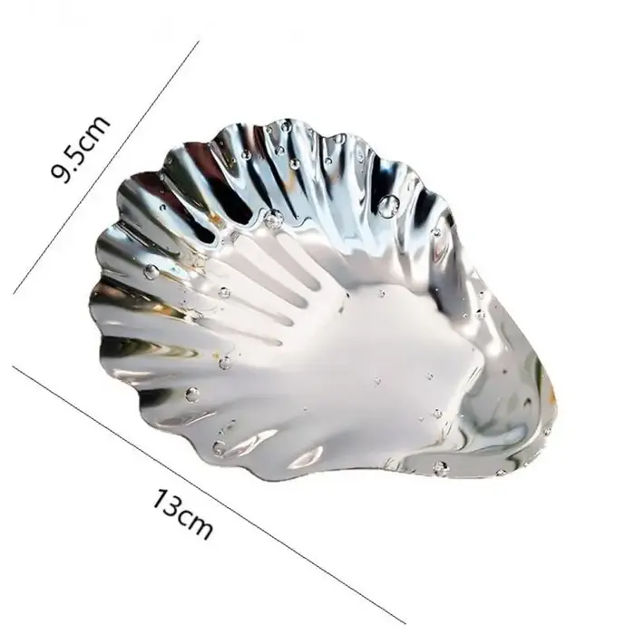 Assiette en acier inoxydable en forme de coquille