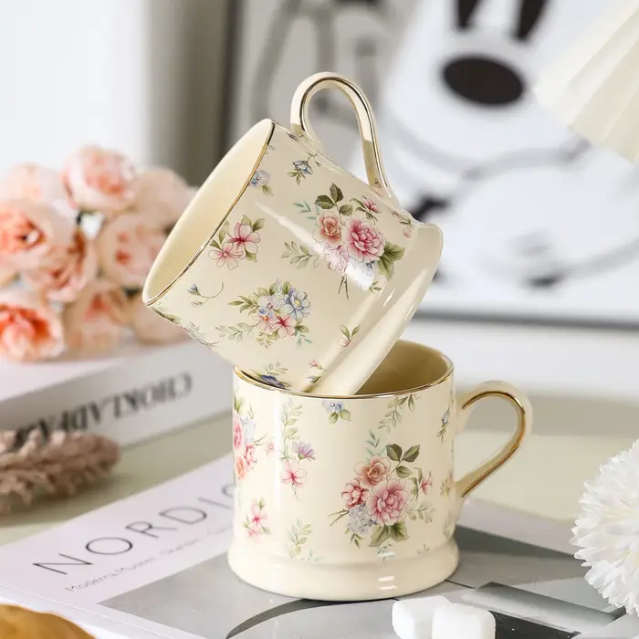 Tasse florale de luxe légère européenne