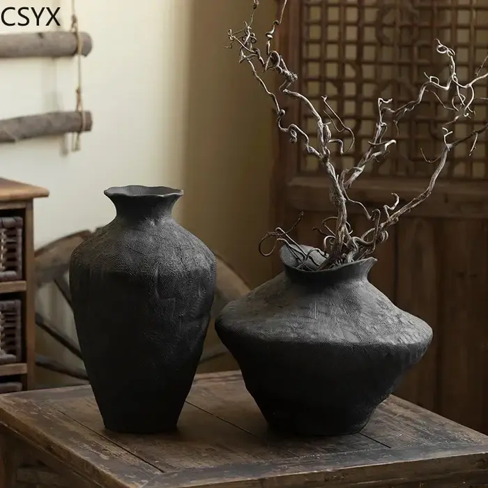 Vase en céramique vintage – Jardinière à double usage et décor floral