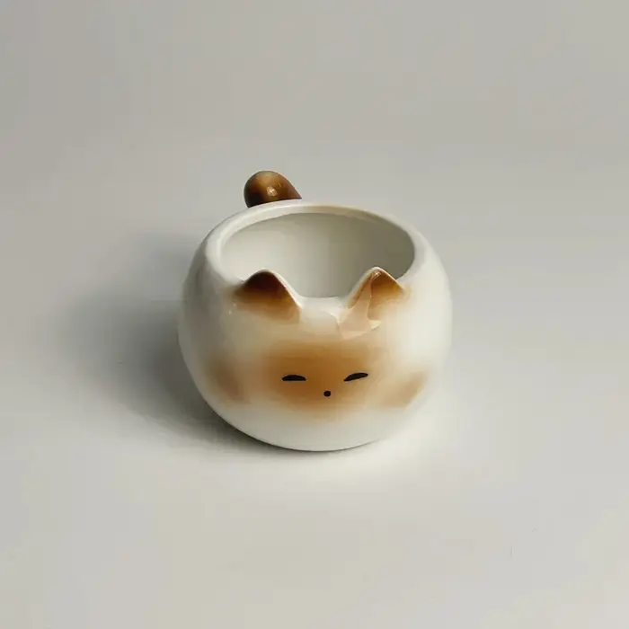 Tasse à café chat siamois de dessin animé, tasse en céramique colorée sous glaçure en forme de chat 