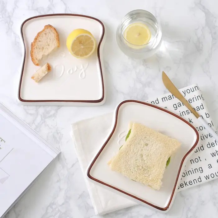 1pc bonne journée Toast forme porcelaine assiettes plats nourriture pain Dessert plateau pour petit 