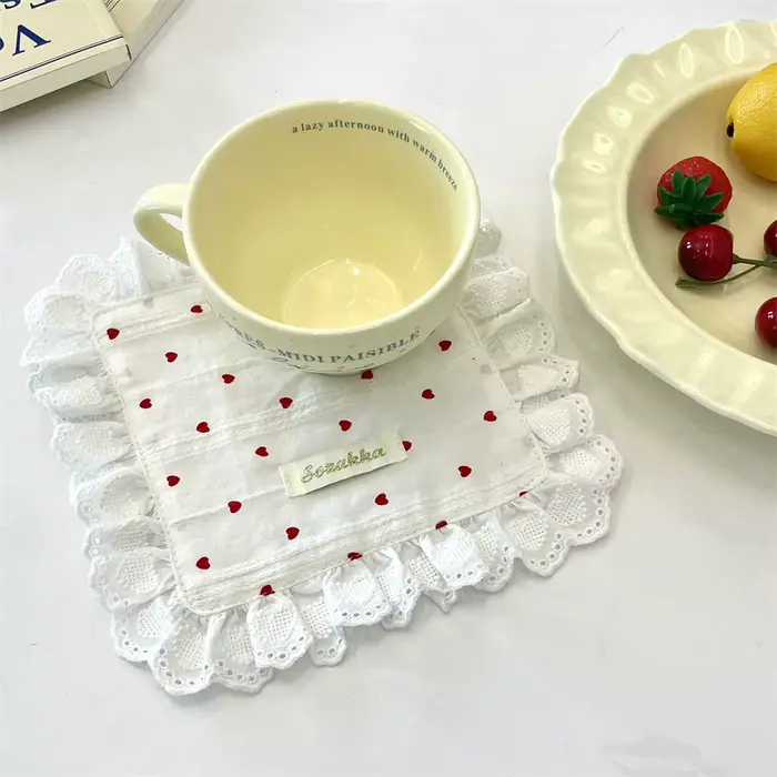 Napperons en dentelle en forme de cœur pour femmes