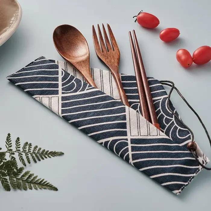 Vaisselle Portable en bois avec sac cadeau