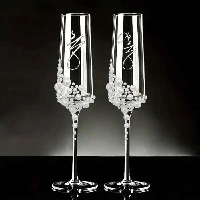 Verres en perles de cristal élégants pour Champagne
