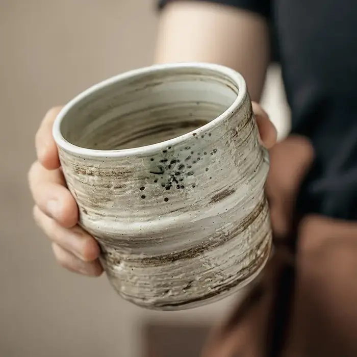 Tasse à café en céramique brute japonaise