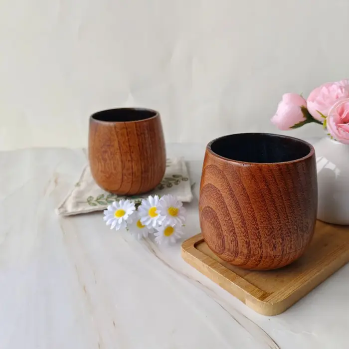 Tasse à thé en bois naturel