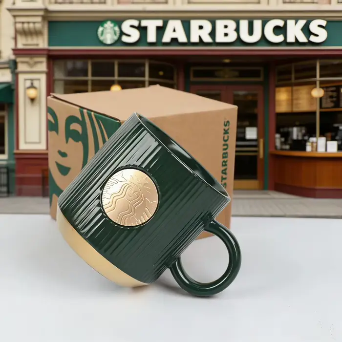 Mug Starbucks rétro à rayures vertes