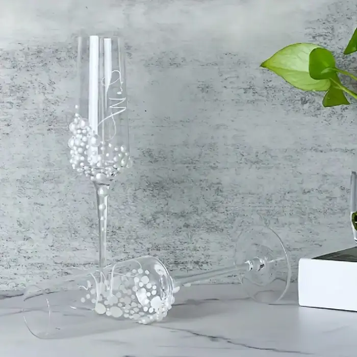 Verres en perles de cristal élégants pour Champagne
