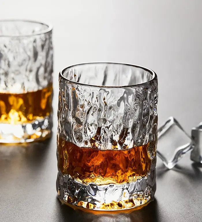 Verres à whisky à la mode