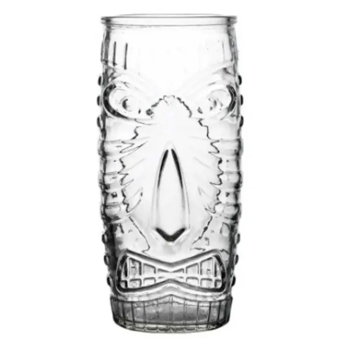 Tasse à bière en verre avec visage fantôme