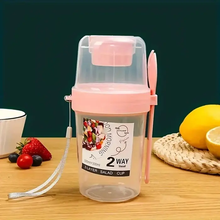 Petit déjeuner en déplacement tasses tasse à salade pour aller prendre et aller yaourt céréales avoi