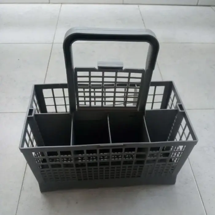 Panier universel pour lave-vaisselle à couverts