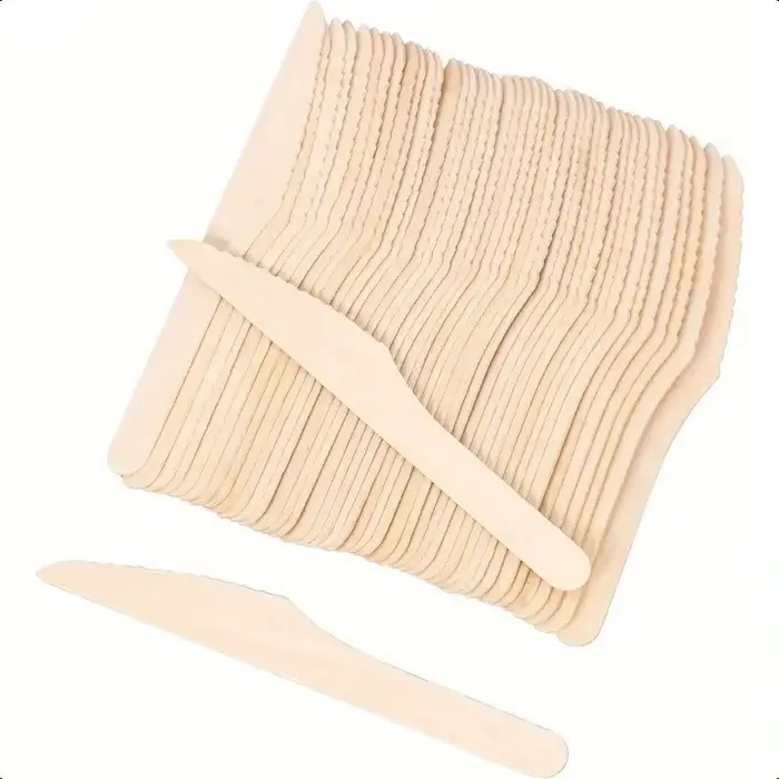 Ensemble de couverts jetables en bois, comprenant couteaux, fourchettes, cuillères pour fêtes, réuni