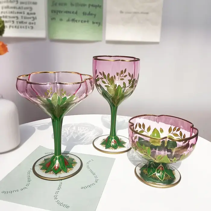 Verres à vin en cristal de style vintage