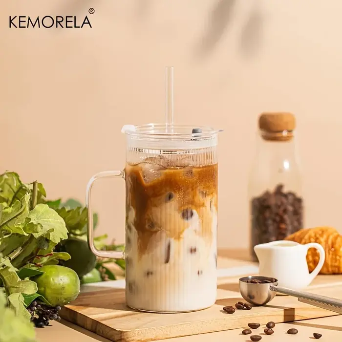 KEMORELA Grand gobelet en verre nervuré de 740 ml avec poignée et couvercle