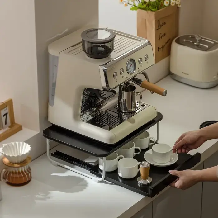 Étagères de rangement créatives pour machine à café