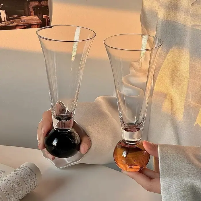 Verre à Champagne planète créative