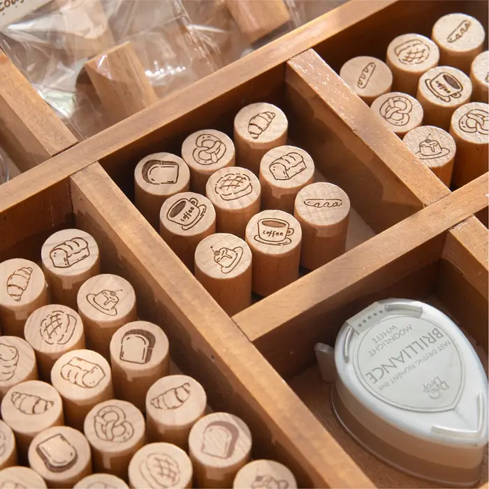 Mini tampons en bois au Design de café
