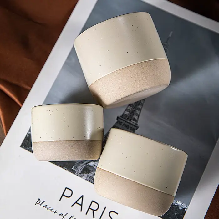 Tasse à café en céramique ronde japonaise faite à la main