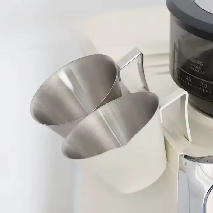 Tasse à expresso italienne avec échelle