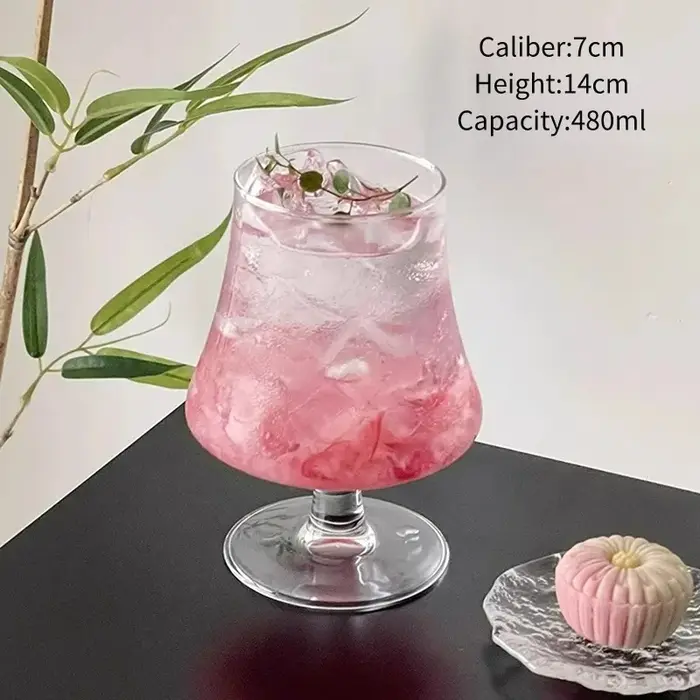 Verres à cocktail créatifs à pied haut