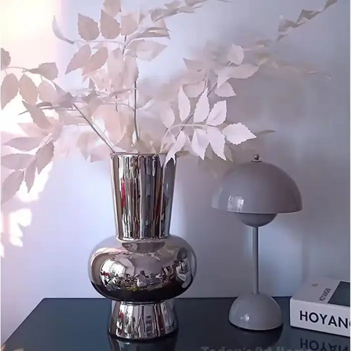 Vase à fleurs miroir argenté