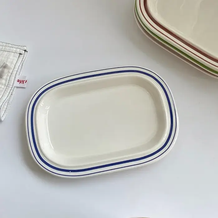 Plat Dim Sum en céramique linéaire de Style coréen, assiette à pâtes, thé de l'après-midi, vaisselle
