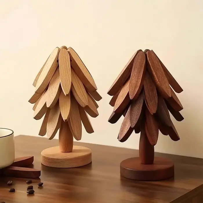 Ensemble de dessous-de-plat et de dessous-de-verre en bois