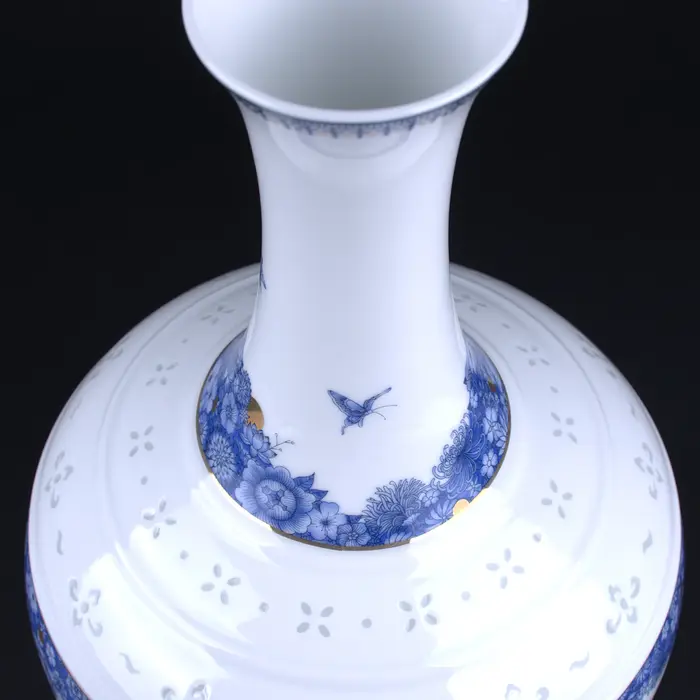 Vase en porcelaine Linglong de Jingdezhen LIANHUA POTTERY