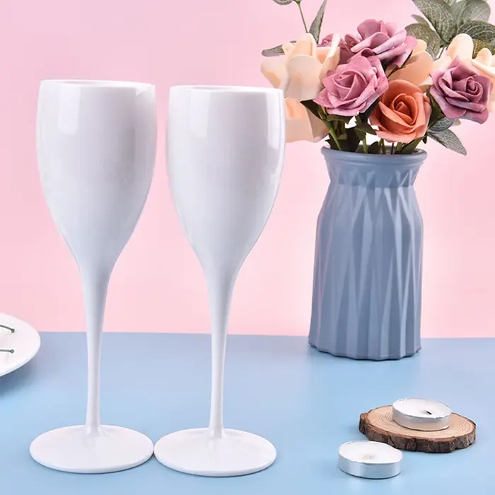 Flûtes à Champagne en Plastique