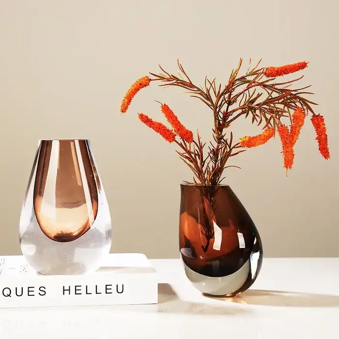 Vase en verre artistique