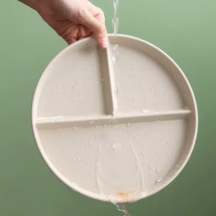 Assiette de petit-déjeuner divisée en 3 compartiments