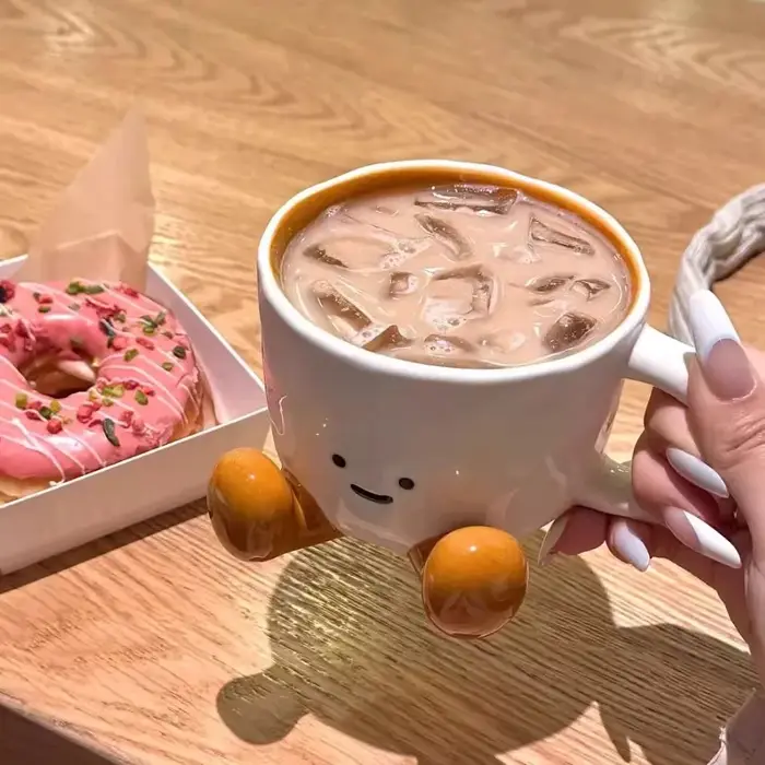 Tasse en céramique de dessin animé créatif