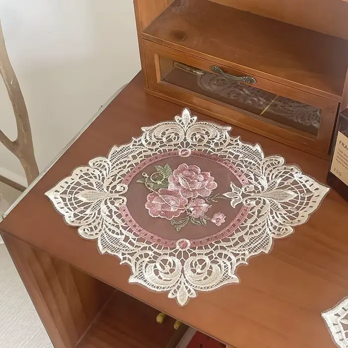 Nappe en dentelle vintage rétro