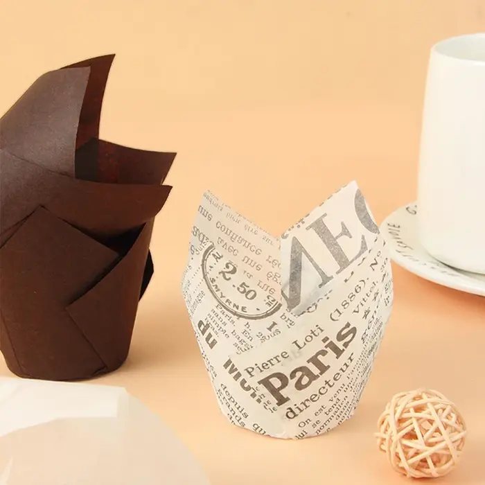 Gobelets en papier pour muffins tulipes, 50 pièces, anti-huile, doublure de Cupcakes, boîte à muffin