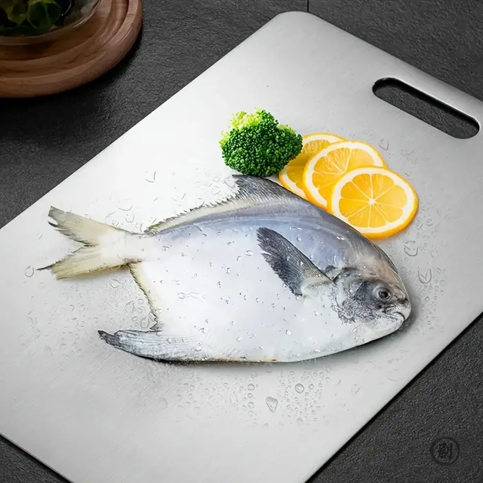 Planches à découper en acier inoxydable