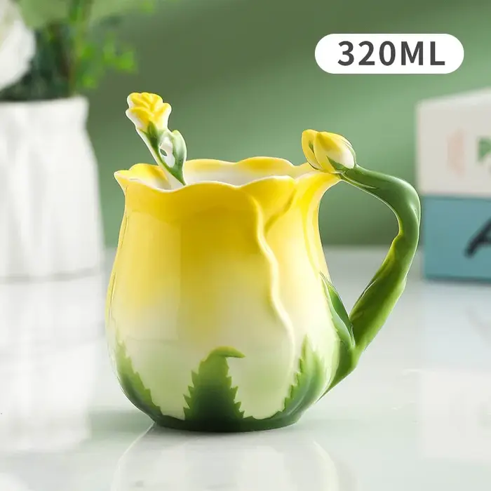 Tasse à café en céramique rose