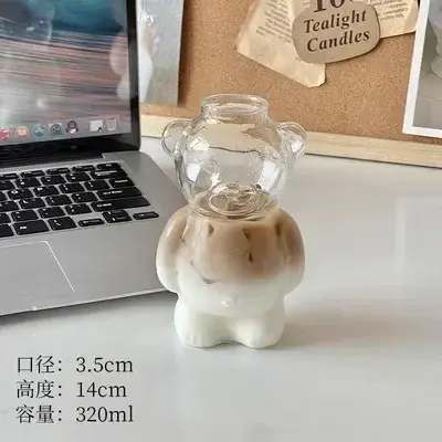 Tasse à café en forme d'ours de dessin animé